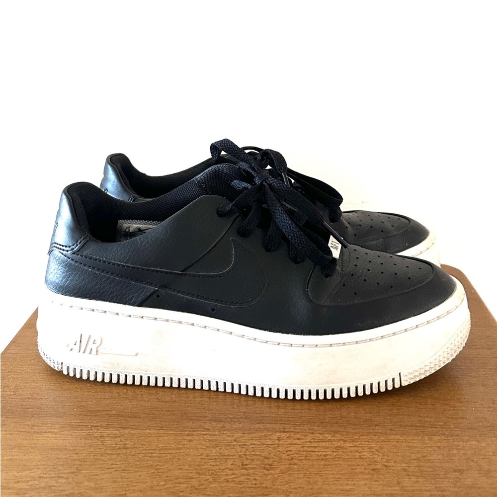 Nike Air Force 1 Sage Low Black Pebble Leather Women’s 7.5